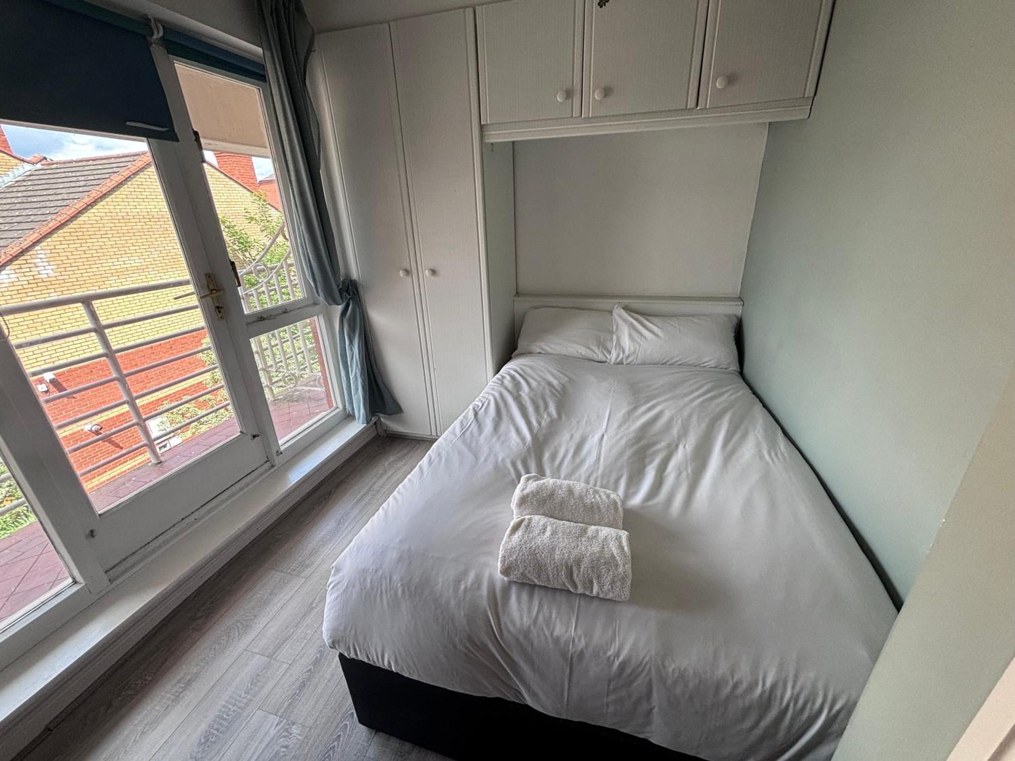 Central, Comfortable And Spacious 4 Bed Duplex Δουβλίνο Εξωτερικό φωτογραφία